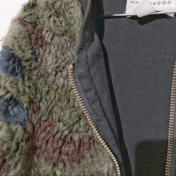 Marrakech Anthropologie Alyssa Faux Fur Green Camo Bomber Jacket Size L NWOT - Picture 9 of 12